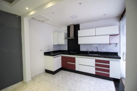 Casa de condomínio para alugar com 83m², 2 quartos e 2 vagasCozinha