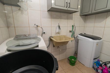 Área de Serviço  de casa à venda com 2 quartos, 215m² em Aricanduva, São Paulo