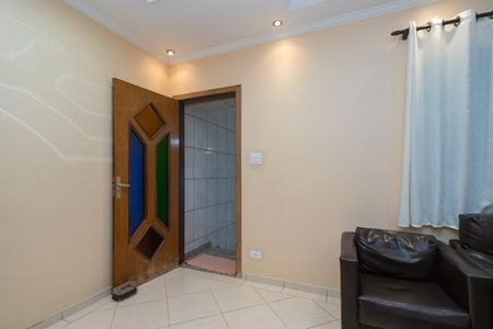 Casa à venda com 215m², 2 quartos e 2 vagas Casa à venda com 215m², 2 quartos e 2 vagasSala
