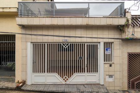 Fachada de casa à venda com 2 quartos, 215m² em Aricanduva, São Paulo