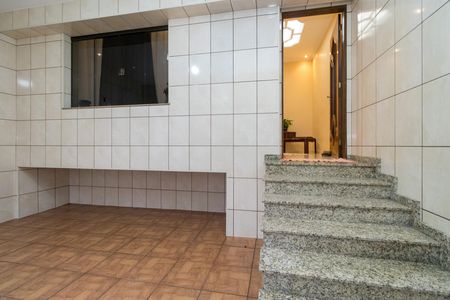 Garagem de casa à venda com 2 quartos, 215m² em Aricanduva, São Paulo