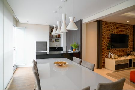 Varanda Goumert de apartamento à venda com 3 quartos, 124m² em Vila Gumercindo, São Paulo