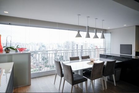 Apartamento à venda com 124m², 3 quartos e 2 vagasVaranda Goumert