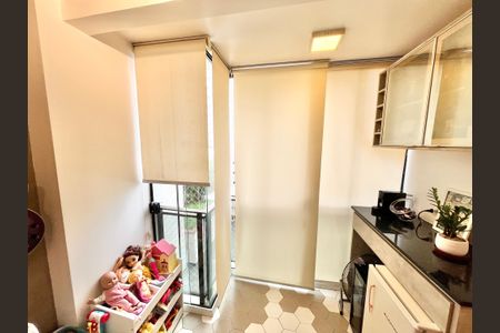 Apartamento à venda com 90m², 3 quartos e 1 vagaSala