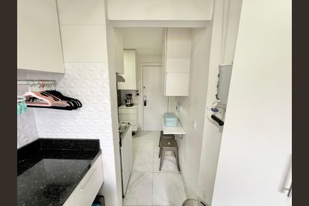 Apartamento à venda com 90m², 3 quartos e 1 vagaÁrea de Serviço