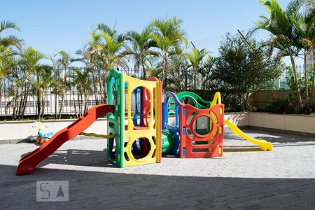 Apartamento à venda com 90m², 3 quartos e 1 vagaÁrea comum - Playground