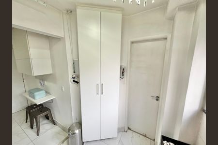 Apartamento à venda com 90m², 3 quartos e 1 vagaÁrea de Serviço