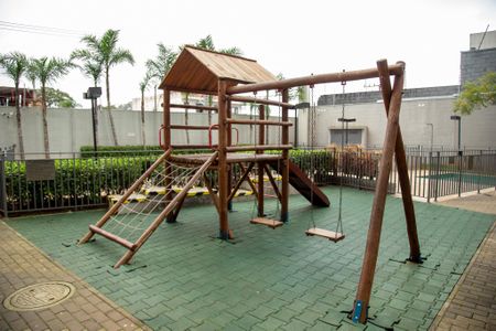 Apartamento à venda com 40m², 2 quartos e 1 vaga Apartamento à venda com 40m², 2 quartos e 1 vagaPlayground