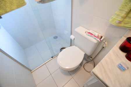 Casa de condomínio à venda com 130m², 3 quartos e 2 vagasBanheiro Suíte