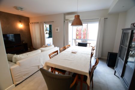 Sala de casa de condomínio à venda com 3 quartos, 130m² em Jardim Bom Retiro, Campinas