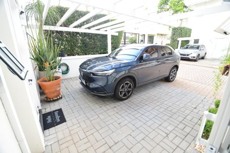 Casa de condomínio à venda com 130m², 3 quartos e 2 vagasGaragem