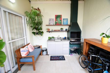 Varanda gourmet de casa de condomínio à venda com 3 quartos, 130m² em Jardim Bom Retiro, Campinas