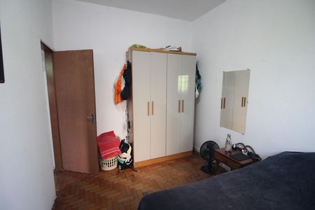 Casa à venda com 560m², 2 quartos e 5 vagasQuarto 2