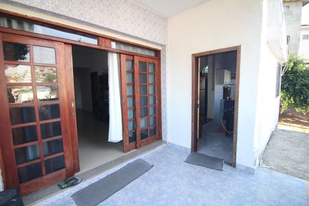 Casa à venda com 560m², 2 quartos e 5 vagasQuintal