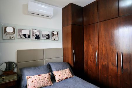 Apartamento para alugar com 320m², 4 quartos e 2 vagas Apartamento para alugar com 320m², 4 quartos e 2 vagasSemi-Suíte