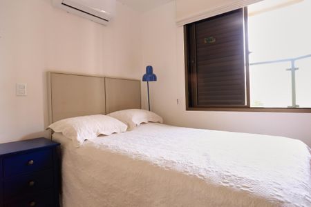 Apartamento para alugar com 320m², 4 quartos e 2 vagas Apartamento para alugar com 320m², 4 quartos e 2 vagasSuíte 1