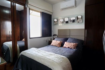 Apartamento para alugar com 320m², 4 quartos e 2 vagas Apartamento para alugar com 320m², 4 quartos e 2 vagasSemi-Suíte