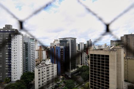 Apartamento para alugar com 320m², 4 quartos e 2 vagas Apartamento para alugar com 320m², 4 quartos e 2 vagasVista da Suíte