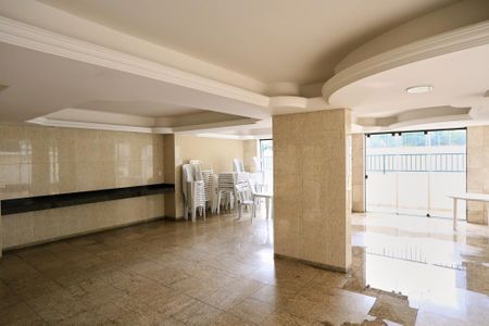 Apartamento para alugar com 320m², 4 quartos e 2 vagas Apartamento para alugar com 320m², 4 quartos e 2 vagasÁrea comum - Salão de festas