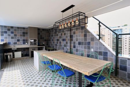 Apartamento para alugar com 320m², 4 quartos e 2 vagas Apartamento para alugar com 320m², 4 quartos e 2 vagasChurrasqueira