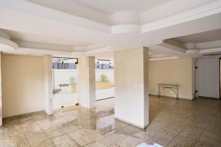 Apartamento para alugar com 320m², 4 quartos e 2 vagas Apartamento para alugar com 320m², 4 quartos e 2 vagasÁrea comum - Salão de festas