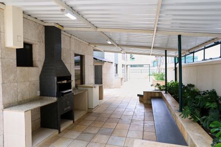 Apartamento para alugar com 320m², 4 quartos e 2 vagas Apartamento para alugar com 320m², 4 quartos e 2 vagasÁrea comum - Churrasqueira