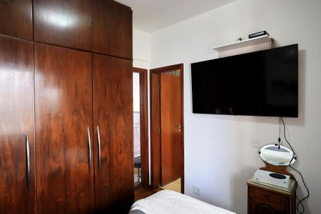 Apartamento para alugar com 320m², 4 quartos e 2 vagas Apartamento para alugar com 320m², 4 quartos e 2 vagasSemi-Suíte