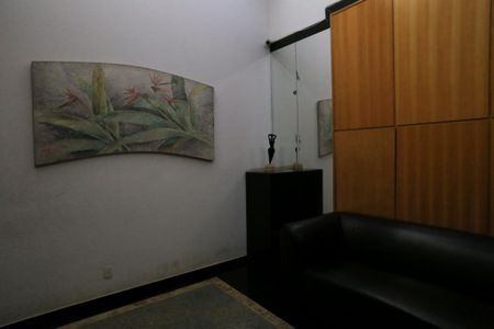 Apartamento para alugar com 320m², 4 quartos e 2 vagas Apartamento para alugar com 320m², 4 quartos e 2 vagasHall