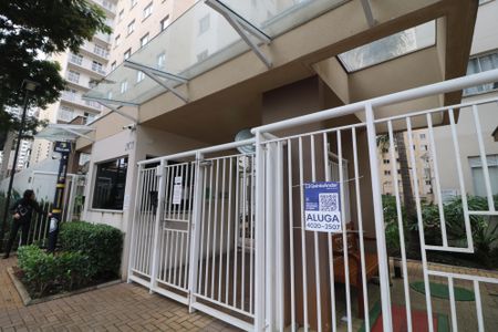 Apartamento para alugar com 34m², 2 quartos e sem vagaFachada e portaria