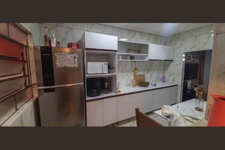 Casa à venda com 192m², 2 quartos e sem vaga