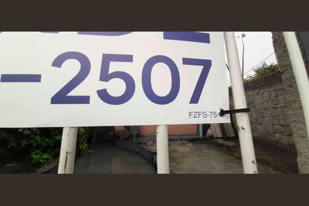 Casa à venda com 192m², 2 quartos e sem vaga