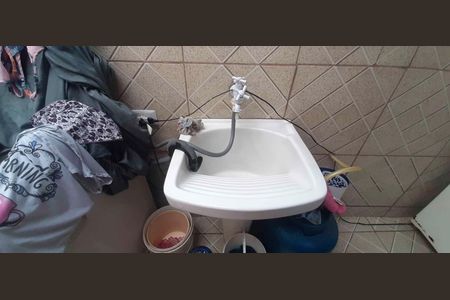 Casa à venda com 192m², 2 quartos e sem vaga