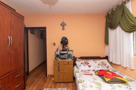 Casa à venda com 250m², 6 quartos e 2 vagasQuarto Suíte