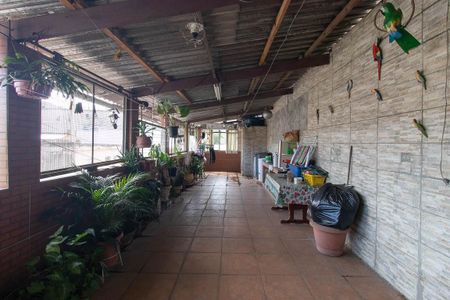 Casa à venda com 250m², 6 quartos e 2 vagasÁrea de Serviço