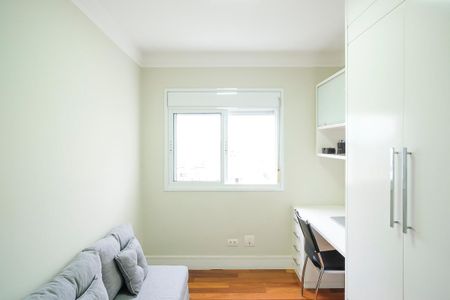 Apartamento à venda com 107m², 3 quartos e 3 vagasQuarto 2