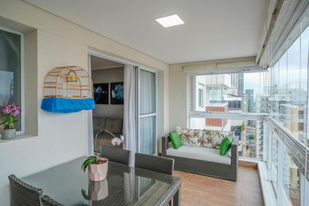 Apartamento à venda com 107m², 3 quartos e 3 vagasVaranda gourmet