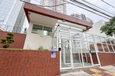 Apartamento à venda com 107m², 3 quartos e 3 vagasFachada + plaquinha