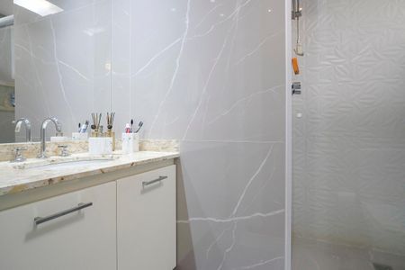 Apartamento à venda com 107m², 3 quartos e 3 vagasBanheiro