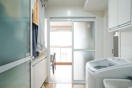 Apartamento à venda com 107m², 3 quartos e 3 vagasÁrea de serviço