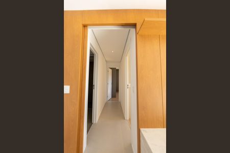 Apartamento à venda com 64m², 2 quartos e 1 vagaCorredor