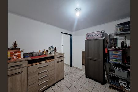 Casa à venda com 178m², 6 quartos e 2 vagasQuarto 4