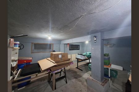 Casa à venda com 178m², 6 quartos e 2 vagasSotão