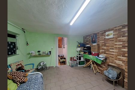 Casa à venda com 178m², 6 quartos e 2 vagasQuarto 6