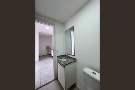 Apartamento para alugar com 37m², 2 quartos e sem vagaBanheiro