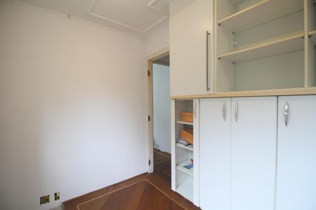 Apartamento à venda com 79m², 3 quartos e 1 vagaQuarto 2