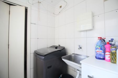 Apartamento à venda com 79m², 3 quartos e 1 vagaÁrea de Serviço
