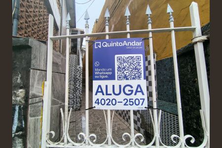 Casa para alugar com 60m², 2 quartos e sem vaga Casa para alugar com 60m², 2 quartos e sem vagaPlaca