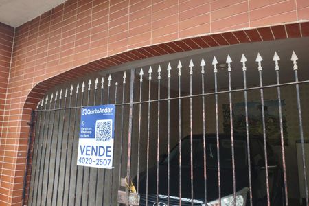 Casa à venda com 180m², 2 quartos e 2 vagasPlaquinha