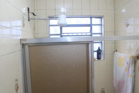 Casa à venda com 180m², 2 quartos e 2 vagasBanheiro da Suíte