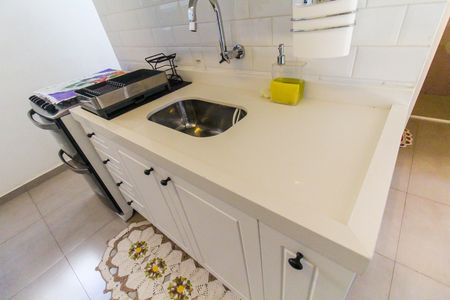Apartamento à venda com 57m², 2 quartos e 1 vaga Apartamento à venda com 57m², 2 quartos e 1 vagaCozinha